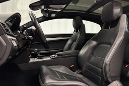 valkoinen Mercedes-Benz E 2012 kuva 23.