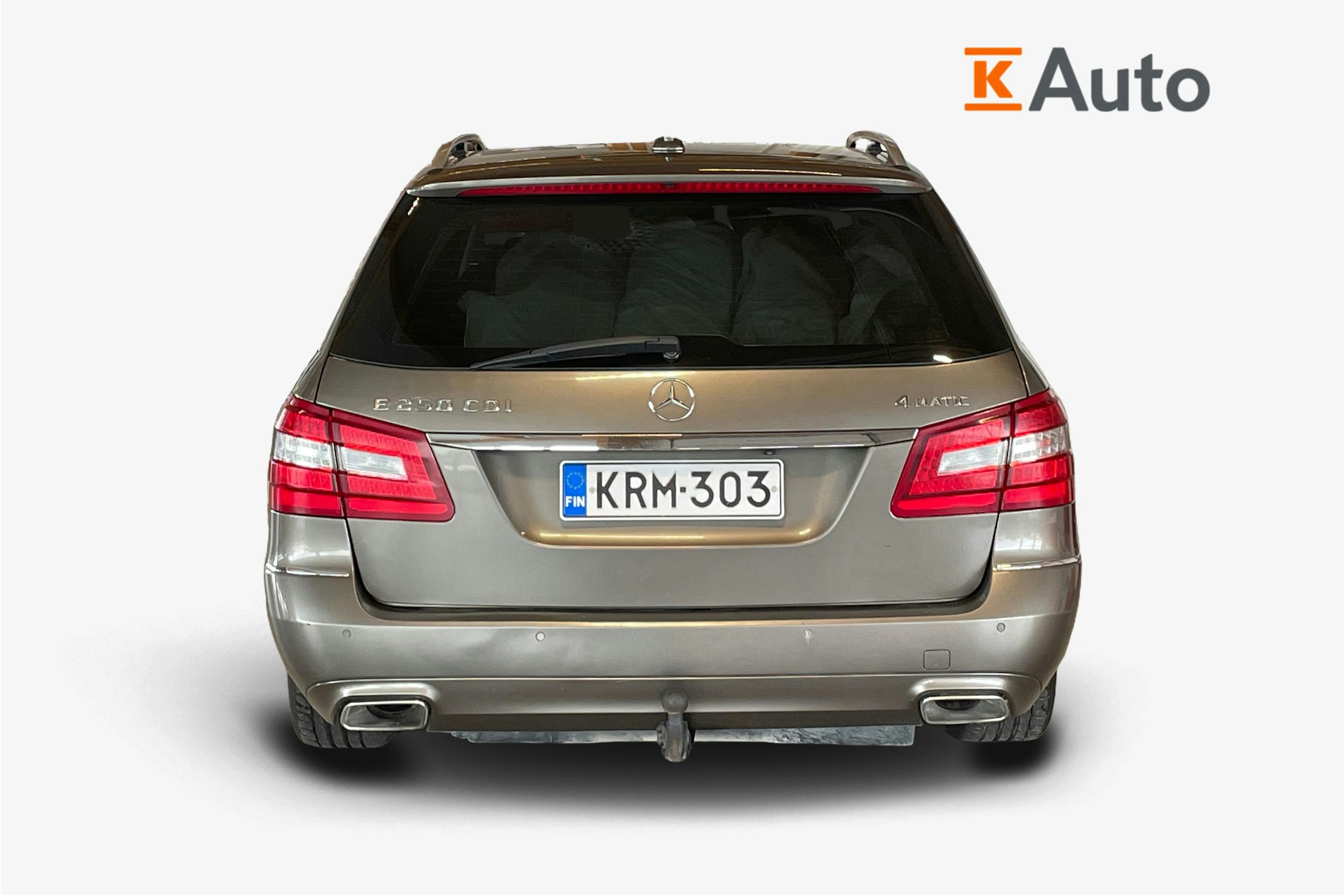 Harmaa Mercedes-Benz E 2012 kuva 3.