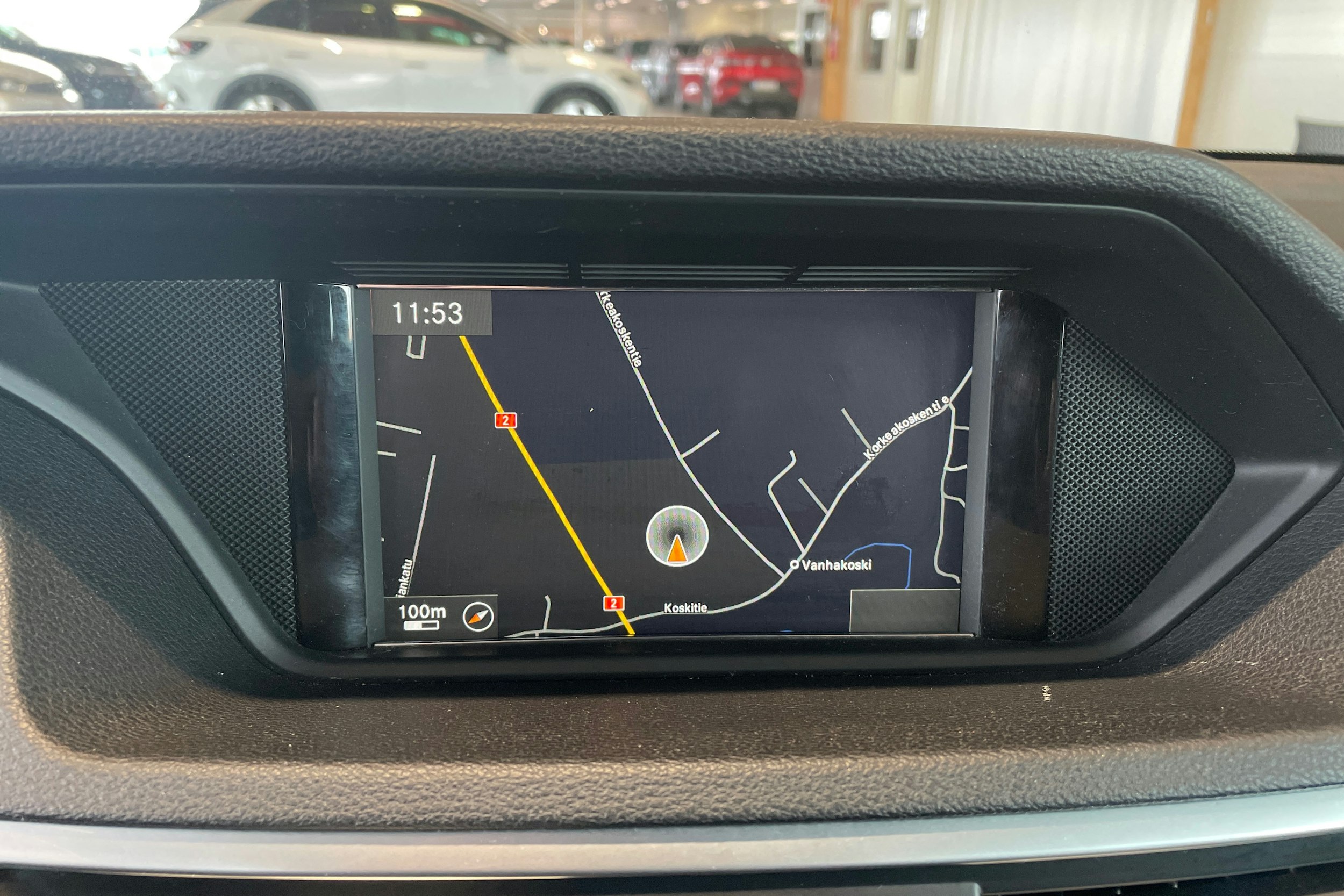 Harmaa Mercedes-Benz E 2012 kuva 19.