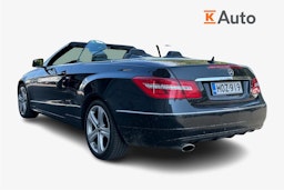 Musta Mercedes-Benz E 2012 kuva 2.