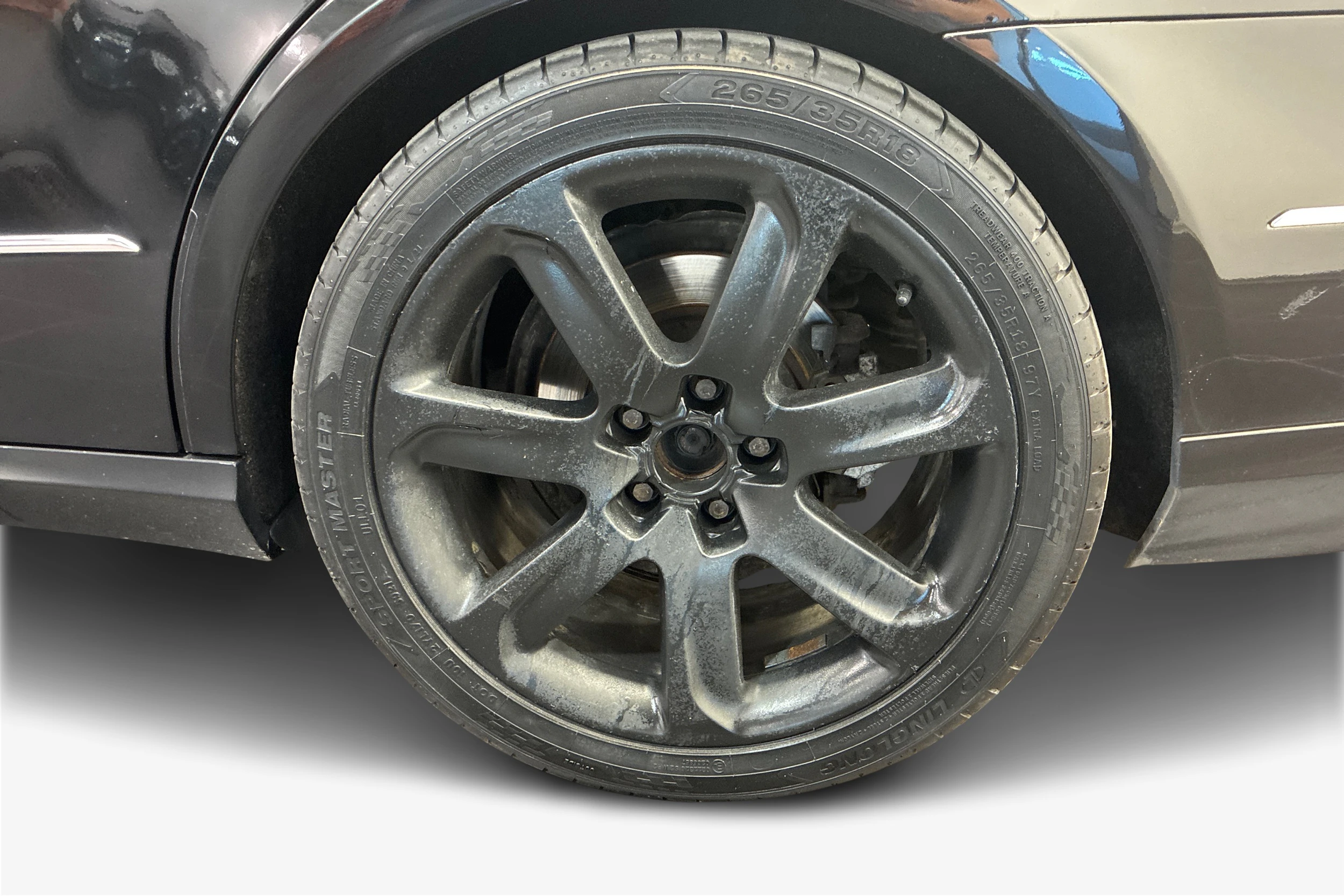 Musta Mercedes-Benz E 2012 kuva 9.