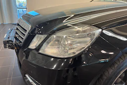 Musta Mercedes-Benz E 2012 kuva 11.