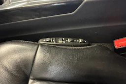Musta Mercedes-Benz E 2012 kuva 12.