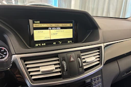 Musta Mercedes-Benz E 2012 kuva 20.
