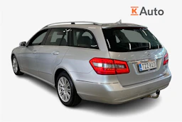 harmaa Mercedes-Benz E 2012 kuva 2.