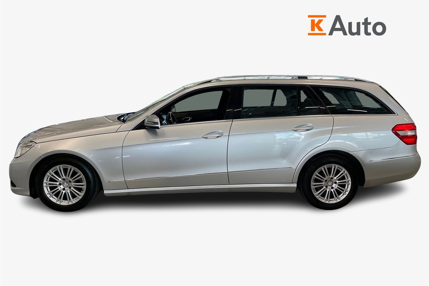 Mercedes-Benz E 2012, photo 5/33
