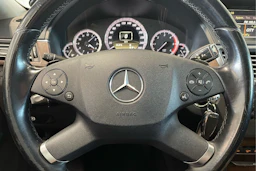 harmaa Mercedes-Benz E 2012 kuva 19.
