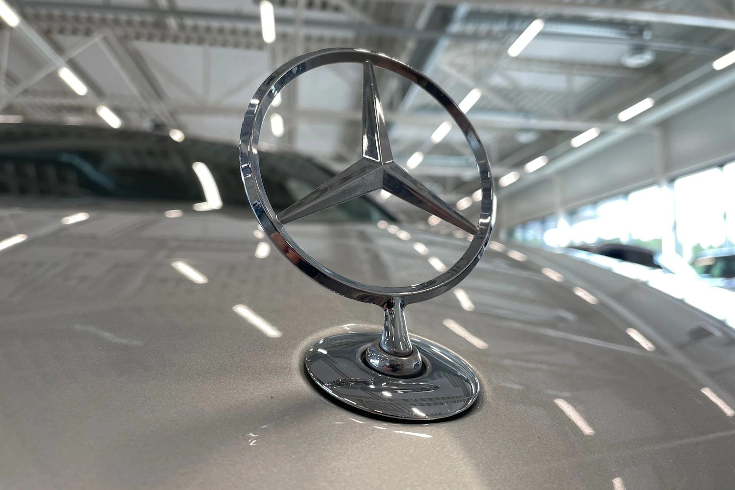 harmaa Mercedes-Benz E 2012 kuva 33.