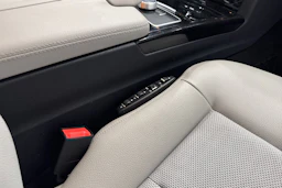 ruskea (beige) Mercedes-Benz E 2012 kuva 14.