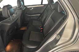 Harmaa Mercedes-Benz E 2012 kuva 8.