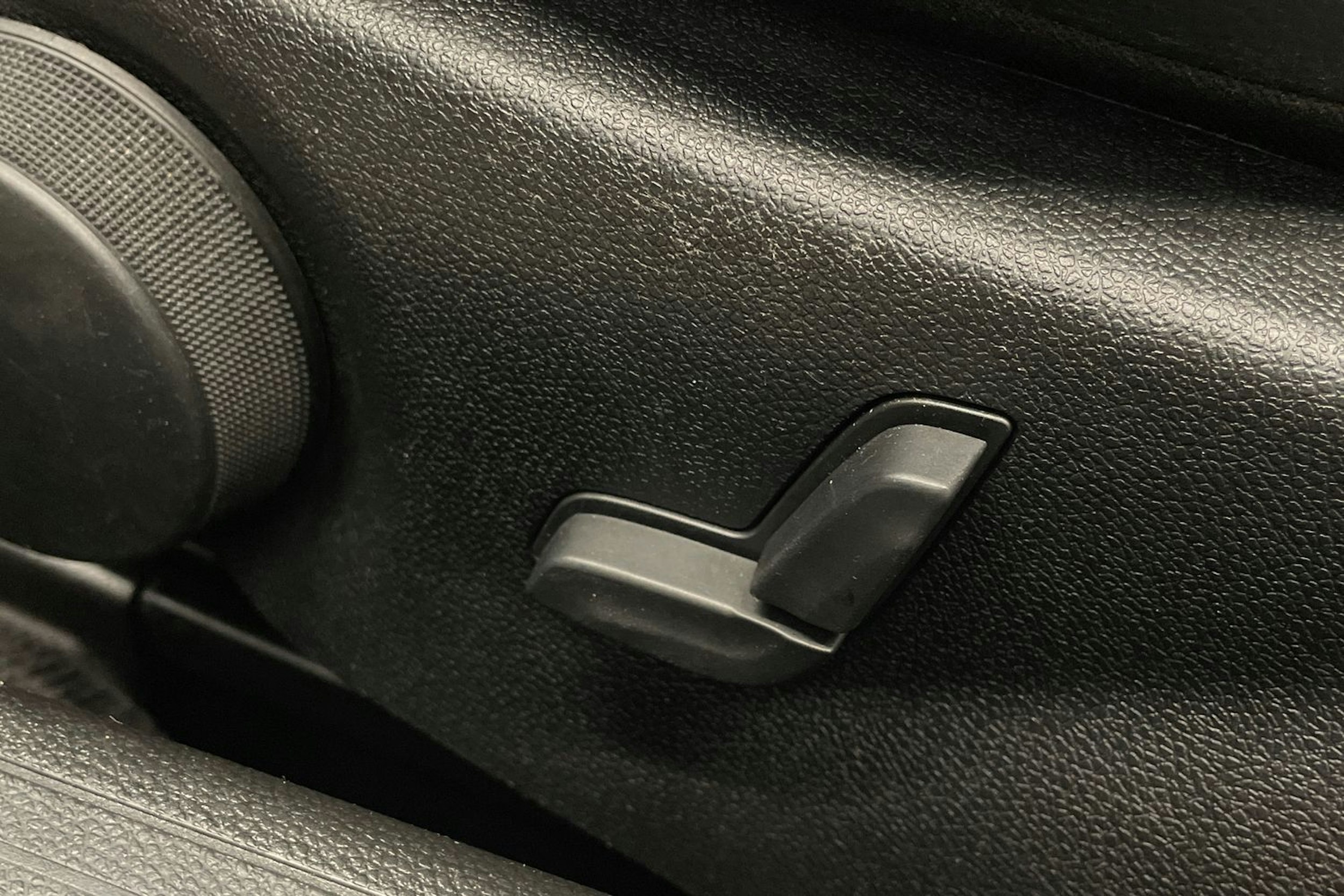 Harmaa Mercedes-Benz E 2012 kuva 12.