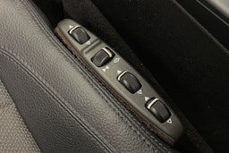 Harmaa Mercedes-Benz E 2012 kuva 18.