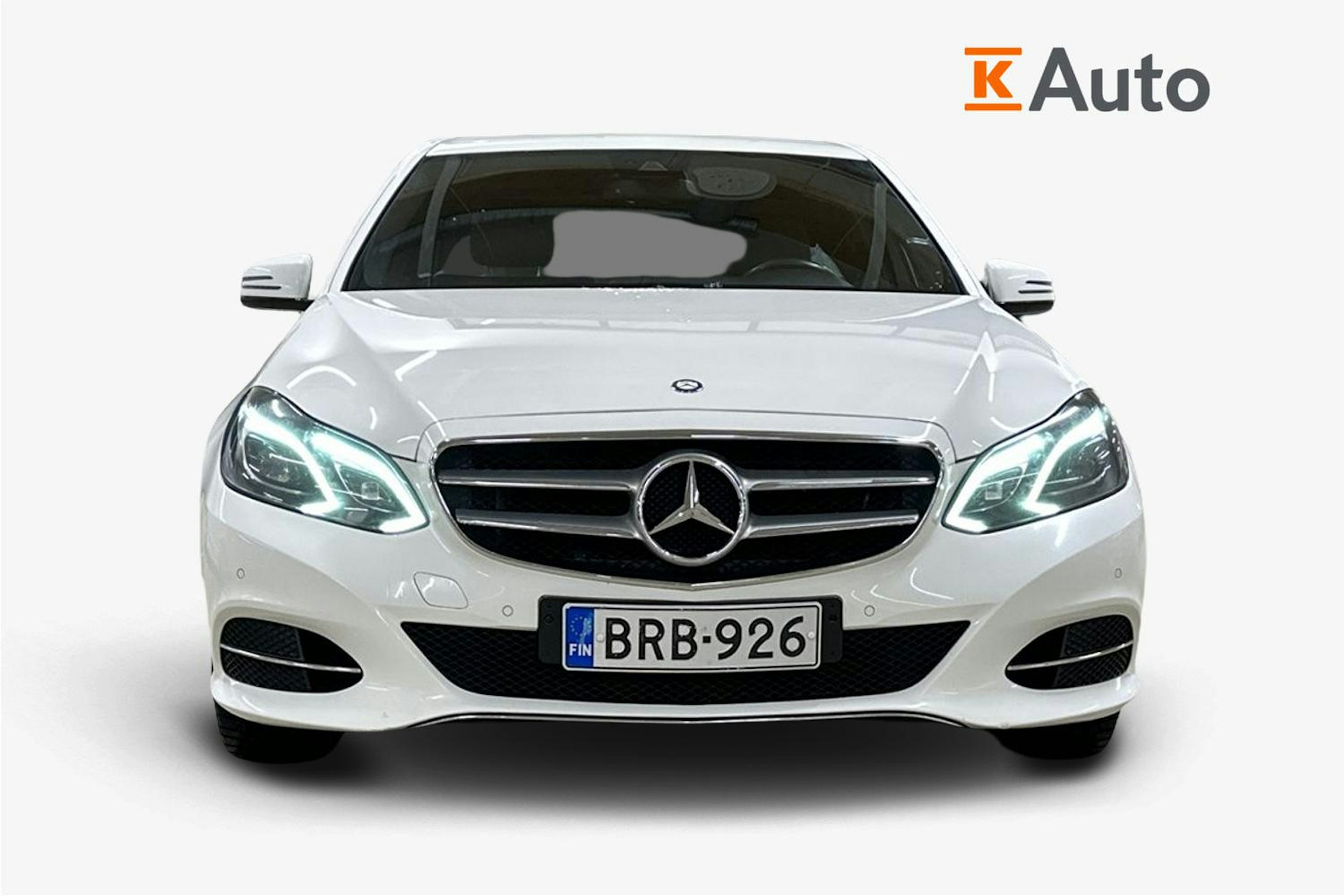 valkoinen Mercedes-Benz E 2013 kuva 5.