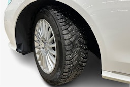 valkoinen Mercedes-Benz E 2013 kuva 11.