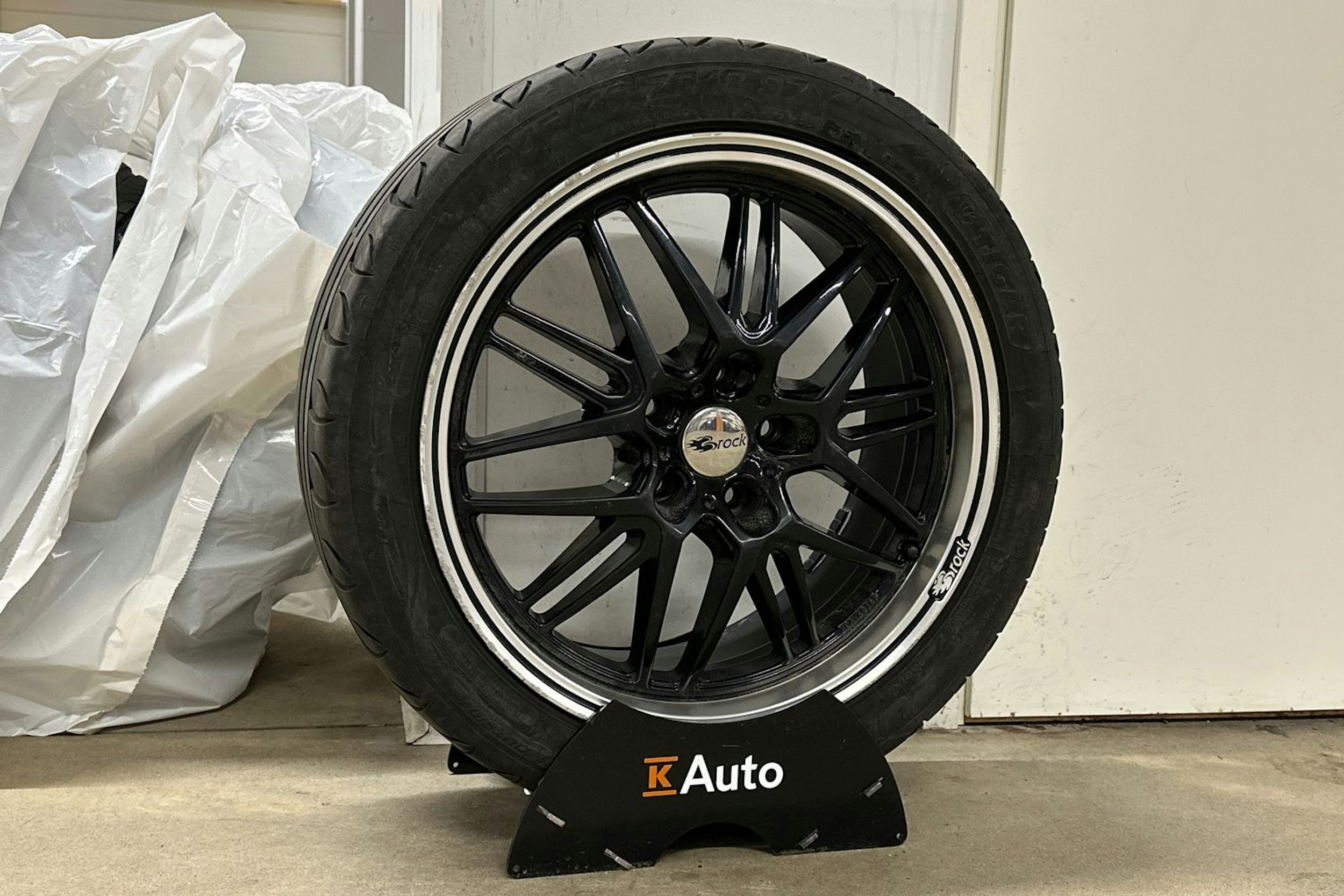 valkoinen Mercedes-Benz E 2013 kuva 13.