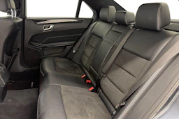 harmaa Mercedes-Benz E 2013 kuva 8.
