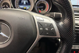harmaa Mercedes-Benz E 2013 kuva 17.