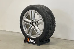 Mercedes-Benz E 2013 kuva 10.