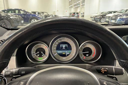 Mercedes-Benz E 2013 kuva 11.