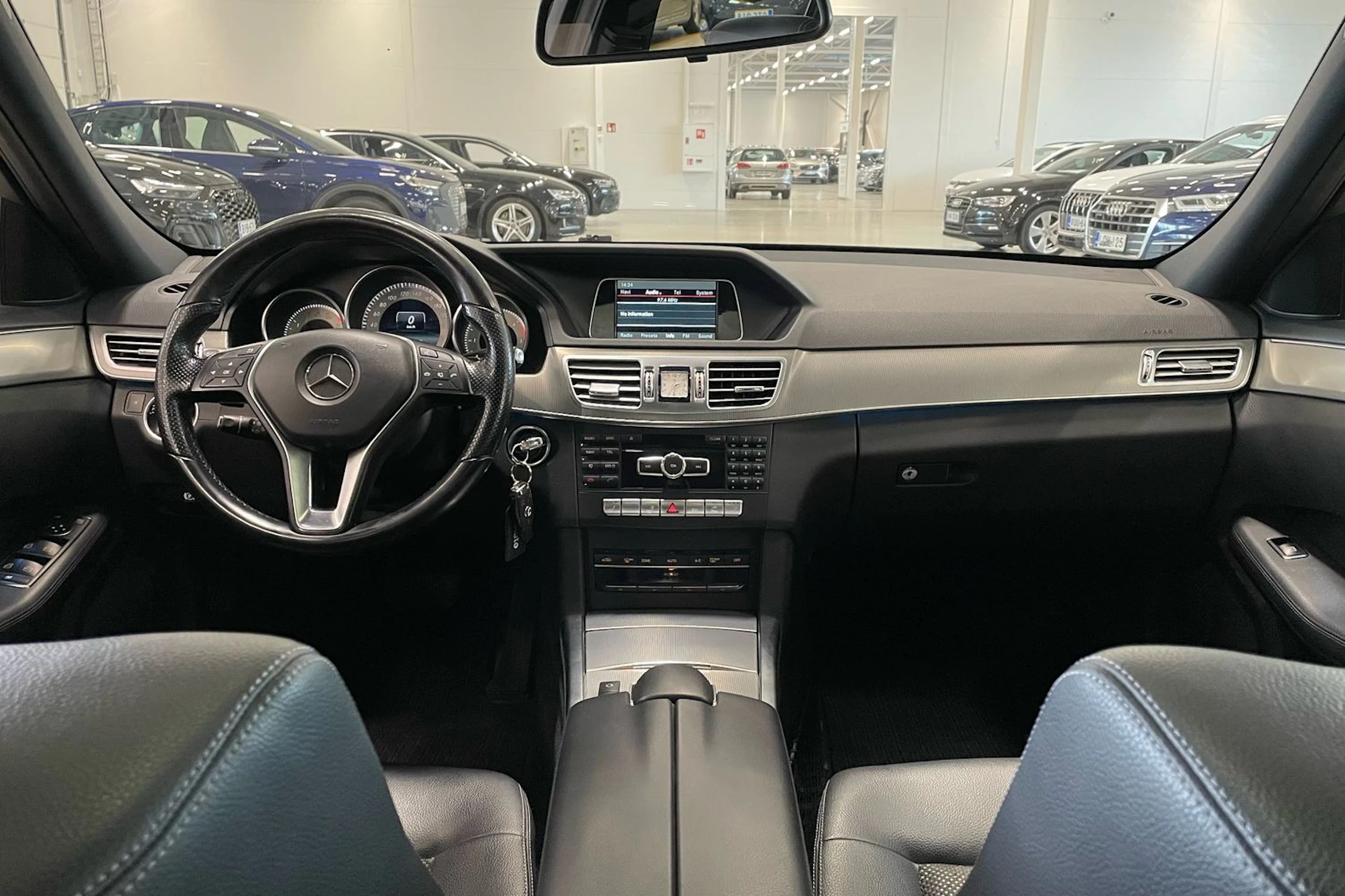 Mercedes-Benz E 2013 kuva 12.