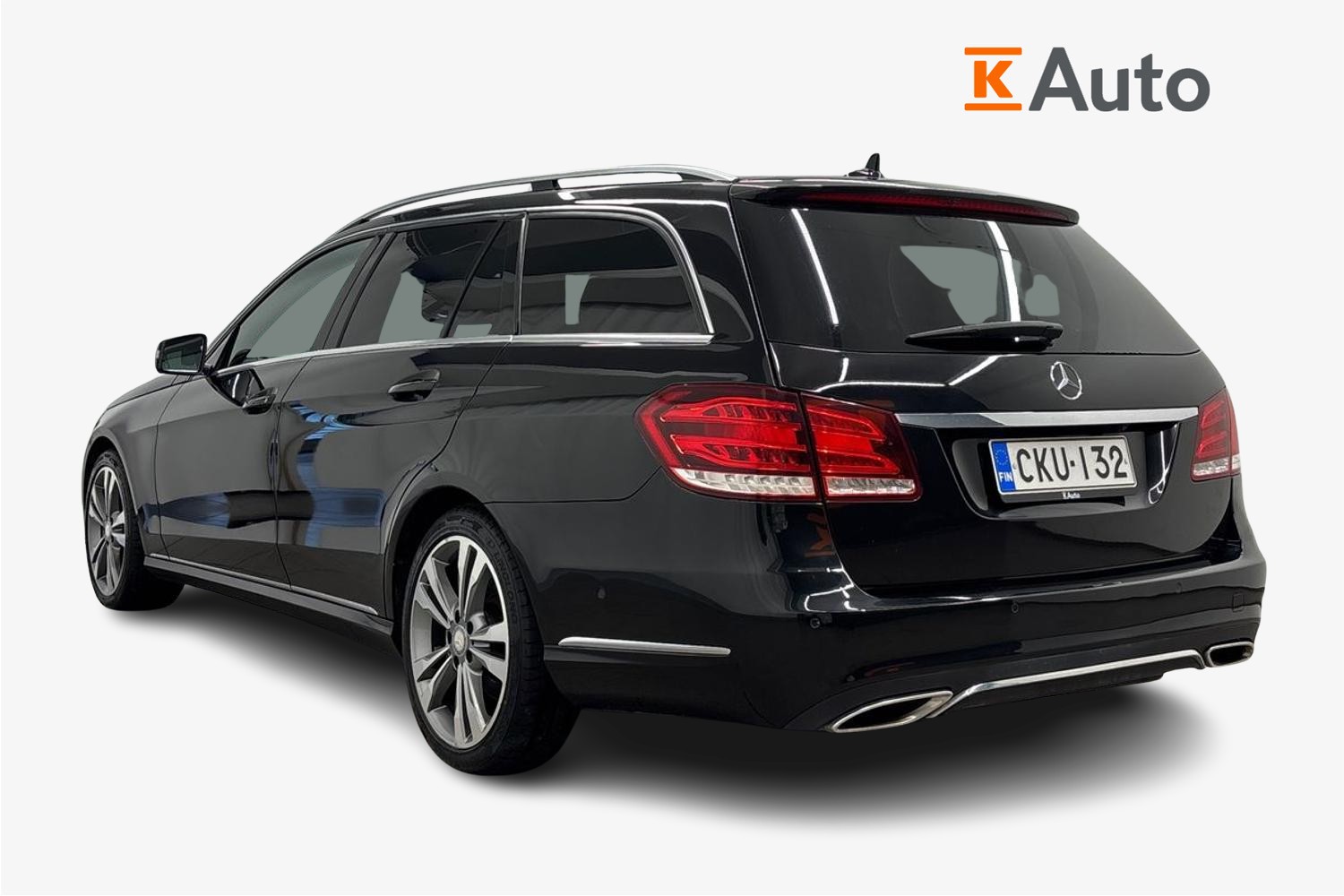 Mercedes-Benz E 2013, kuva 2/3
