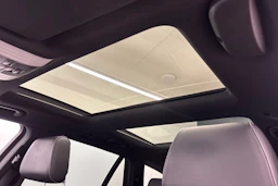 musta Mercedes-Benz E 2013 kuva 14.