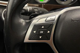 musta Mercedes-Benz E 2013 kuva 16.
