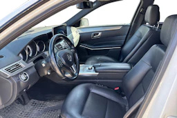 valkoinen Mercedes-Benz E 2013 kuva 3.