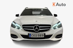 valkoinen Mercedes-Benz E 2013 kuva 5.