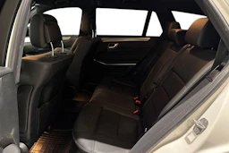 valkoinen Mercedes-Benz E 2013 kuva 11.