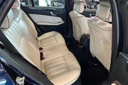 sininen Mercedes-Benz E 2013 kuva 16.