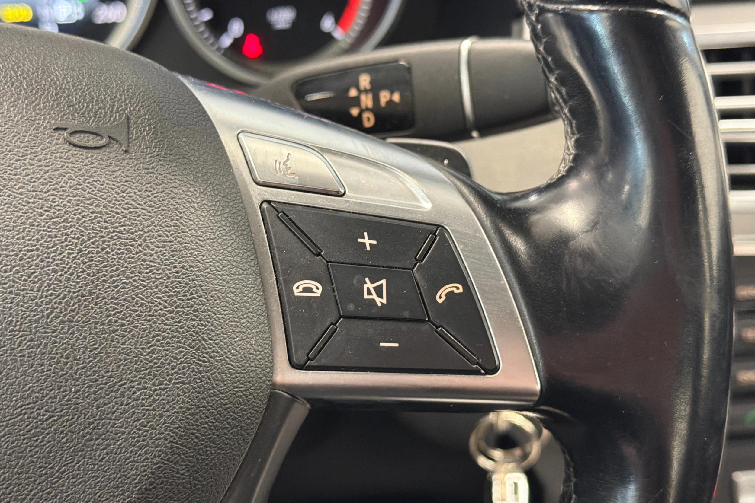 Mercedes-Benz E 2013 kuva 16.