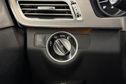 Mercedes-Benz E 2013 kuva 18.