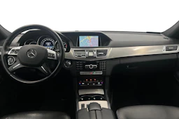 Valkoinen Mercedes-Benz E 2013 kuva 7.