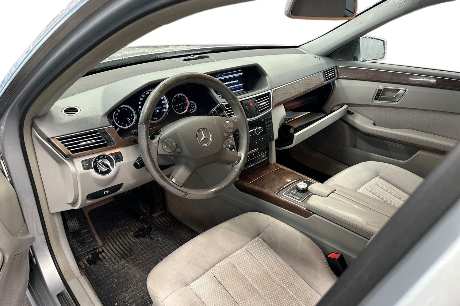 Mercedes-Benz E 2013, kuva 3/3
