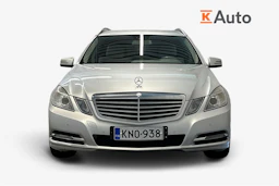 harmaa Mercedes-Benz E 2013 kuva 4.
