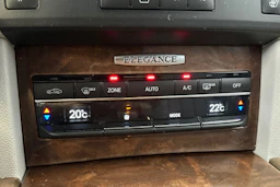 harmaa Mercedes-Benz E 2013 kuva 24.