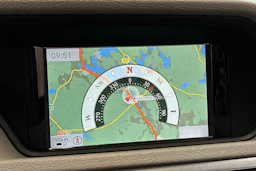 harmaa Mercedes-Benz E 2013 kuva 26.