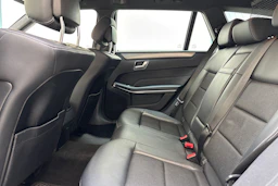 harmaa Mercedes-Benz E 2013 kuva 14.
