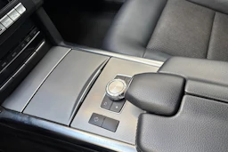harmaa Mercedes-Benz E 2013 kuva 25.