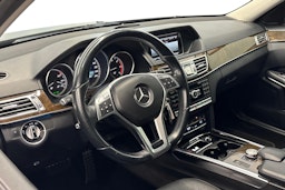 harmaa Mercedes-Benz E 2013 kuva 7.