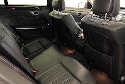 harmaa Mercedes-Benz E 2013 kuva 11.