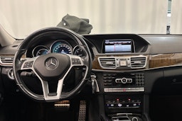 harmaa Mercedes-Benz E 2013 kuva 15.