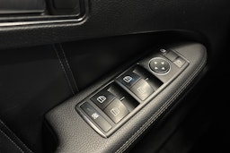 harmaa Mercedes-Benz E 2013 kuva 29.