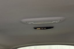 harmaa Mercedes-Benz E 2013 kuva 32.