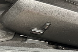 harmaa Mercedes-Benz E 2013 kuva 34.
