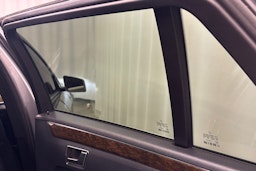 harmaa Mercedes-Benz E 2013 kuva 41.