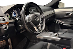 valkoinen Mercedes-Benz E 2013 kuva 8.