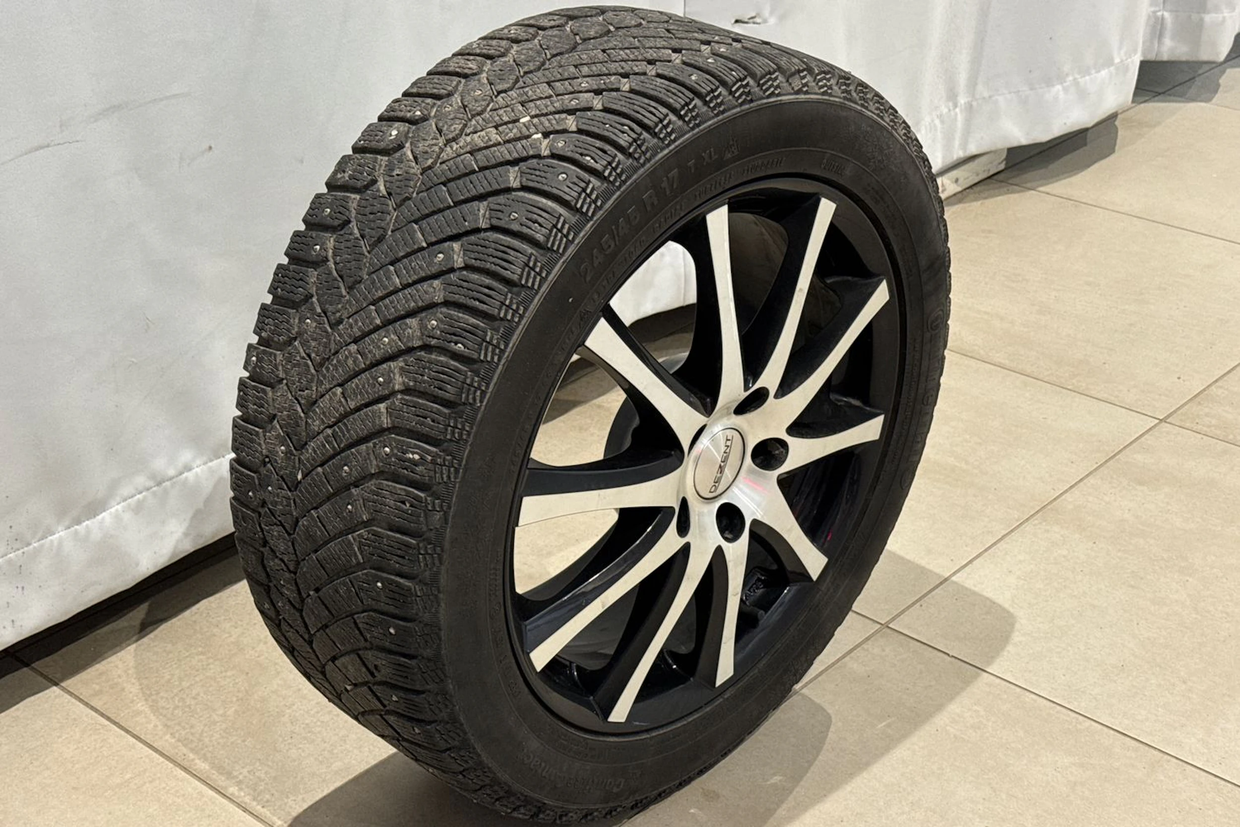 valkoinen Mercedes-Benz E 2013 kuva 15.