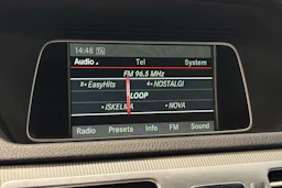 valkoinen Mercedes-Benz E 2013 kuva 24.